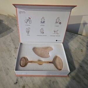 Icy Me Jade Roller Gua Sha Rose Quartz